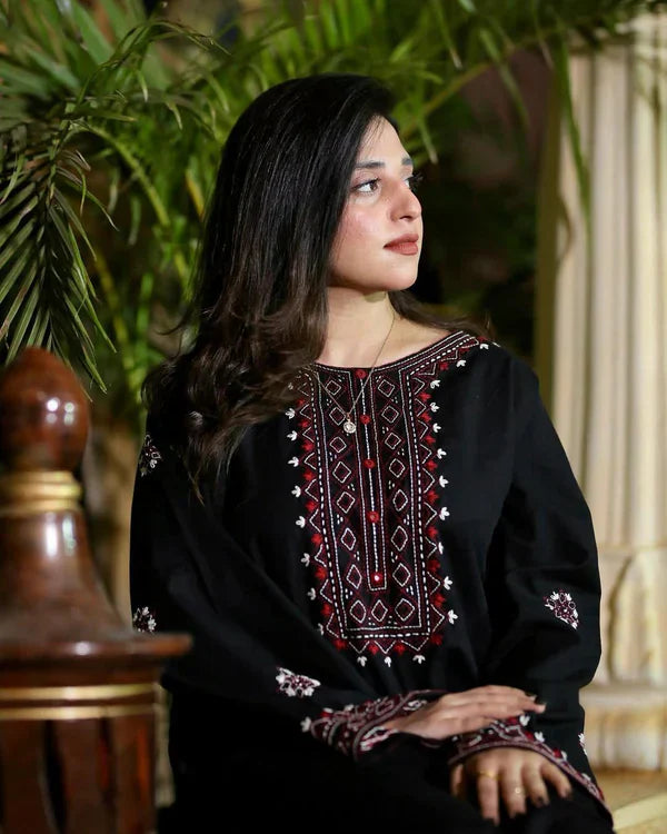 BLACK LUXE EMB 2Pc - Stylosefashion