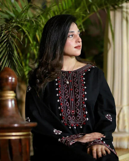 BLACK LUXE EMB 2Pc - Stylosefashion