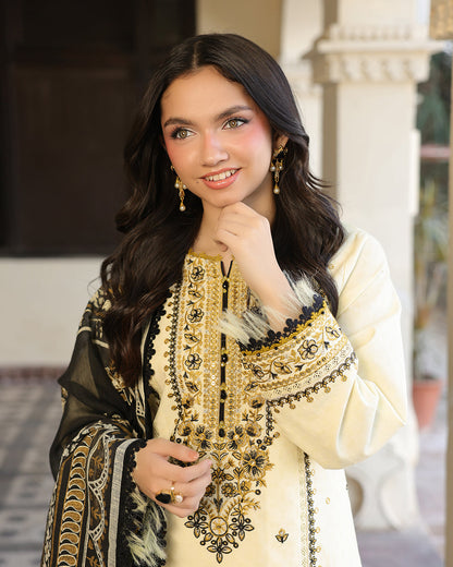 CREAMY  - 3PC EMBROIDERED - Stylosefashion