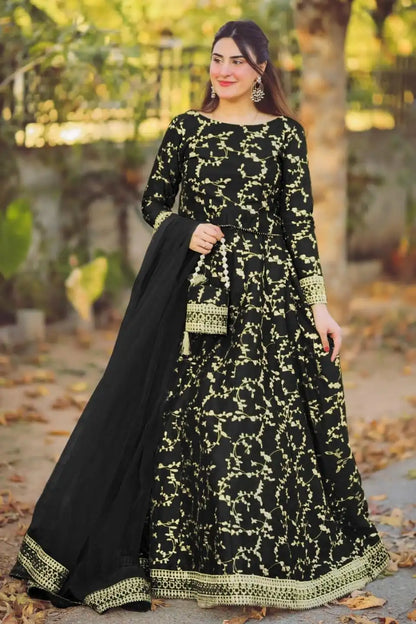 Stitched Embroidered Lengha Choli & Potli 4-Piece